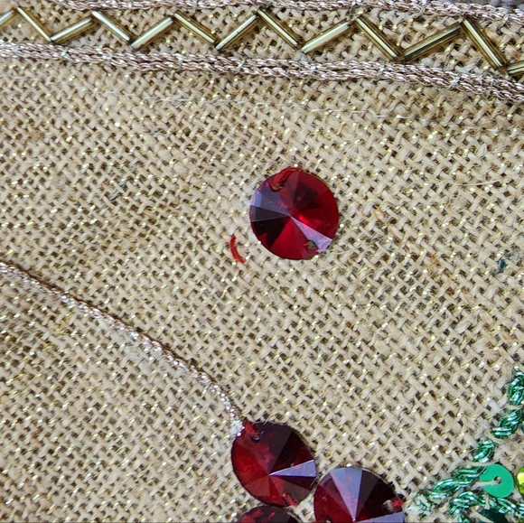 Pier 1 2pc Beaded Christmas Tree Skirt and Fireplace Mantel Set - Picture 9 of 12